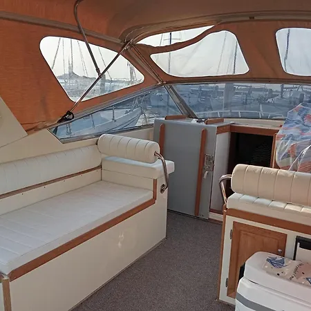 Boat4u 2 *