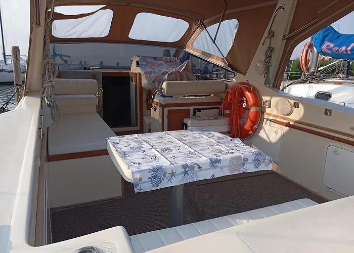 Boat4u 2 Botel