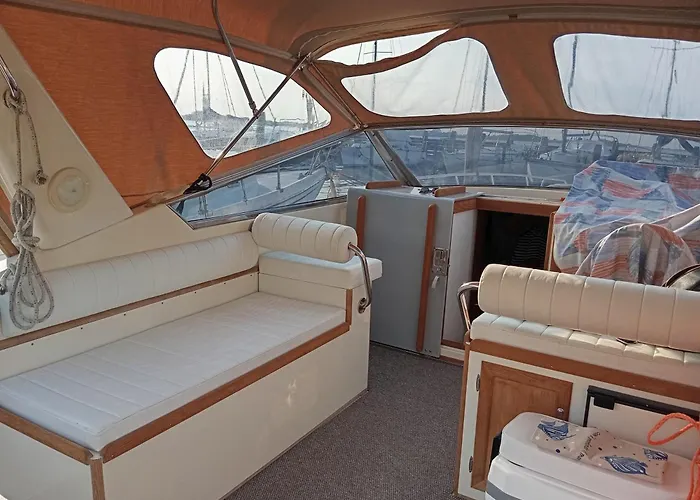 Boat4u 2 *